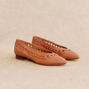 Sezane Anya Low Ballerinas - Size 10 US/41 euro - Camel Sézane Flats